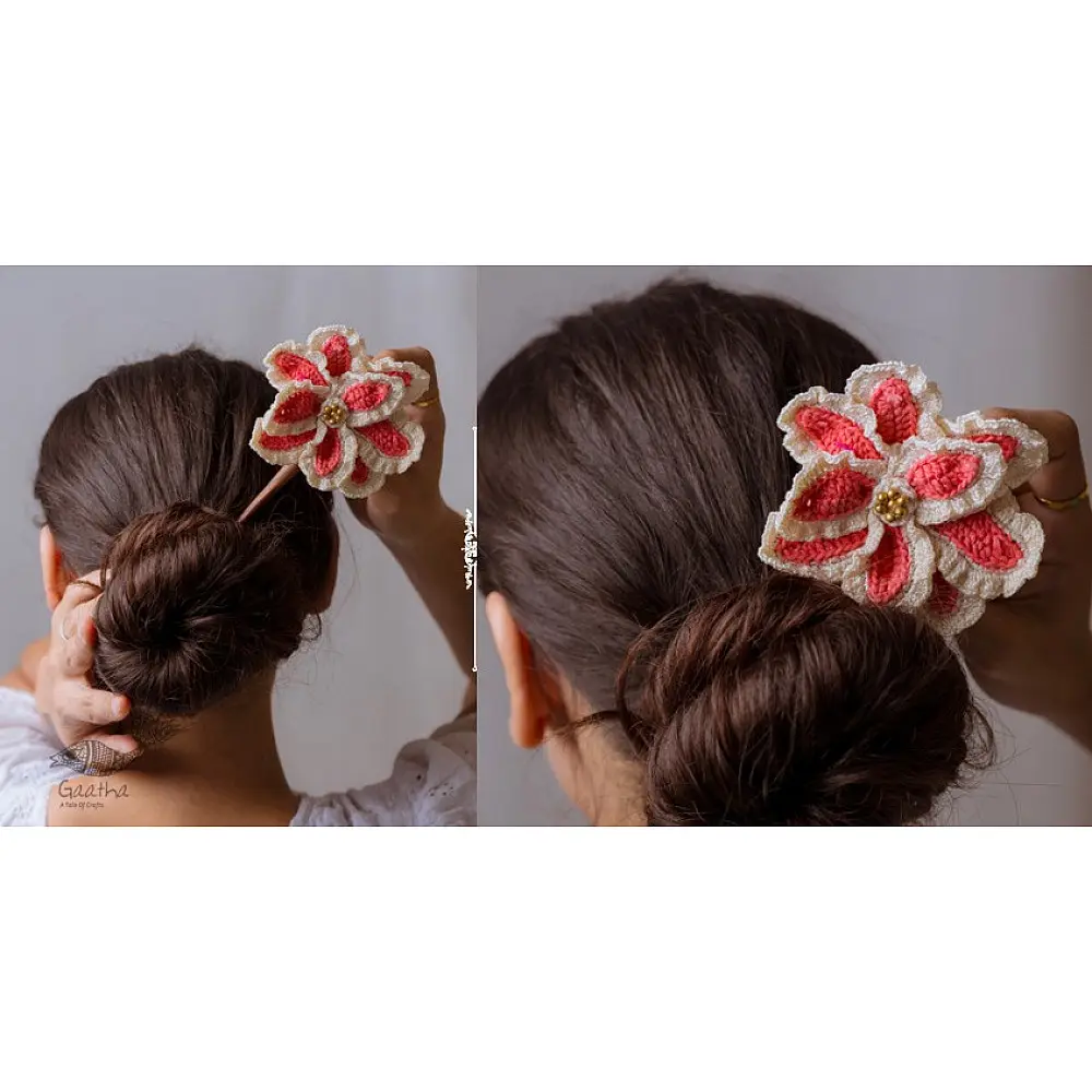 Crochet ✩  Hairstick - Pink & White Petunia