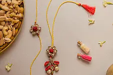 Crochet Rakhi -⚬- Antique Flower Crochet Rakhi & Lumba Set (Set of 2)