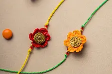 Crochet Rakhi -⚬- Stars Crochet Rakhi Set (Set of 2)