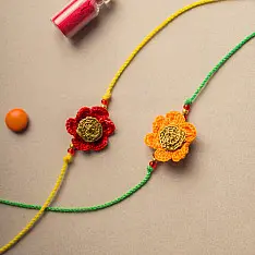 Crochet Rakhi -⚬- Stars Crochet Rakhi Set (Set of 2)