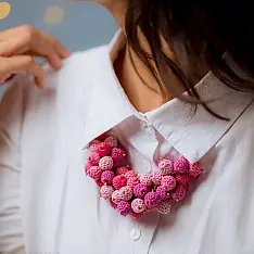 Crochet Necklace | Guldasta Necklace ~ Pink