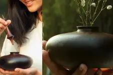 Sankhla | Handmade Walnut Wood Vase / Table Top