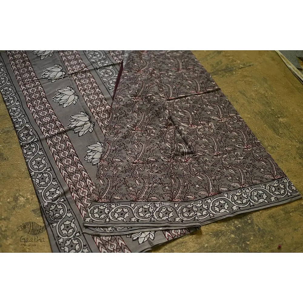 shop dabu hand block printed cotton saree