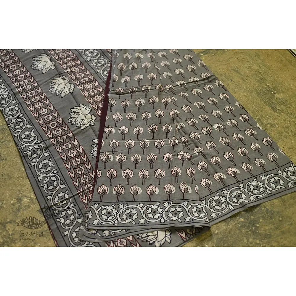 shop dabu hand block printed cotton saree Brown