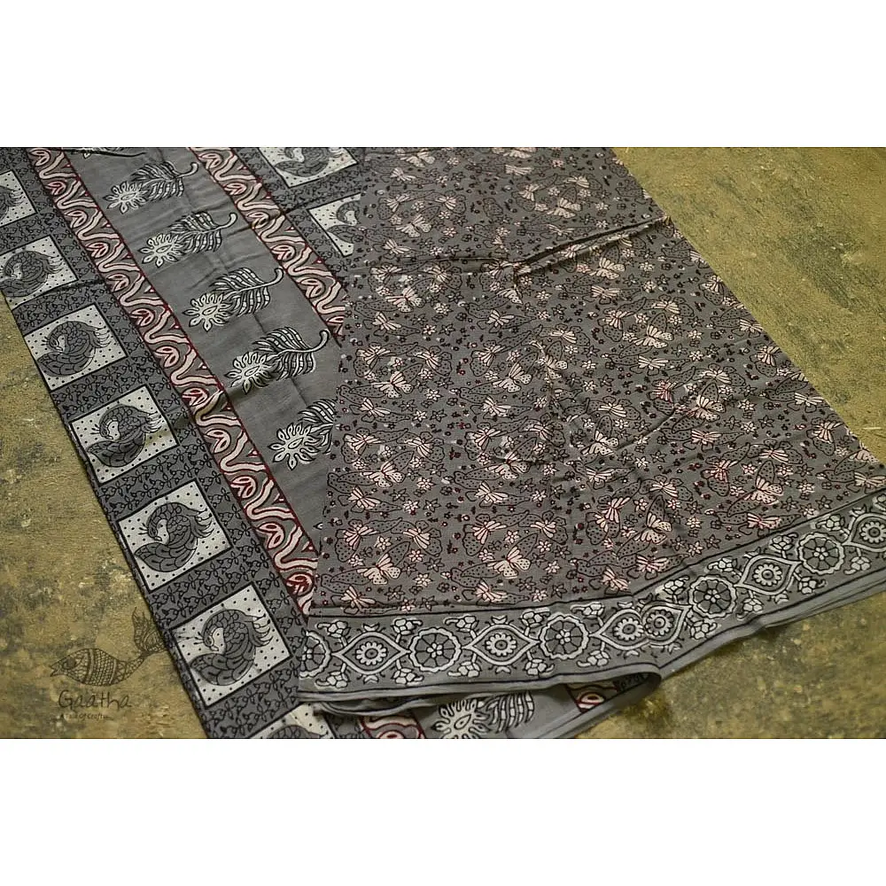 shop dabu hand block printed cotton saree Peacock Pallu Motif