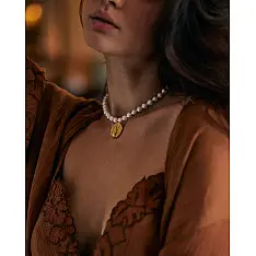 Ottone | Bold Beneath - Pearl Neck Piece 
