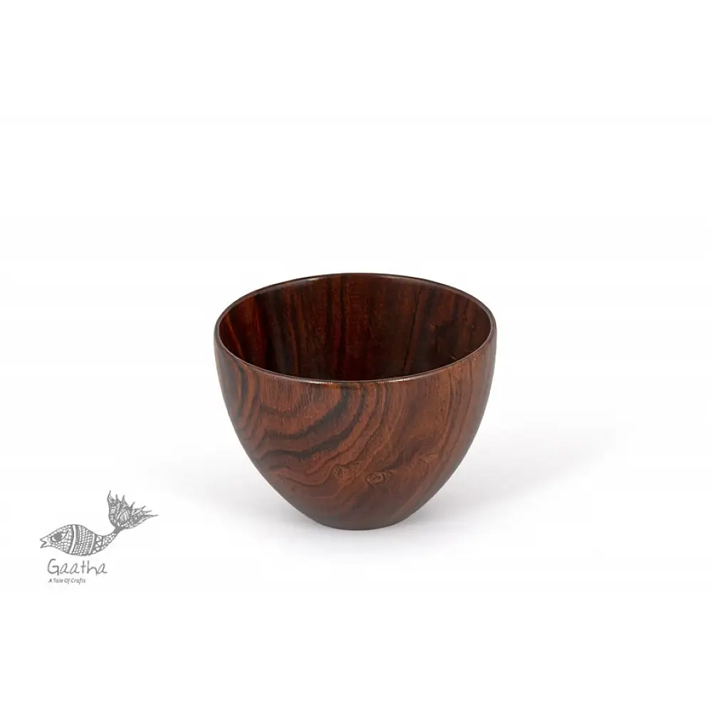 handmade wooden oval bowl in large and small sizes with natural wood finish
