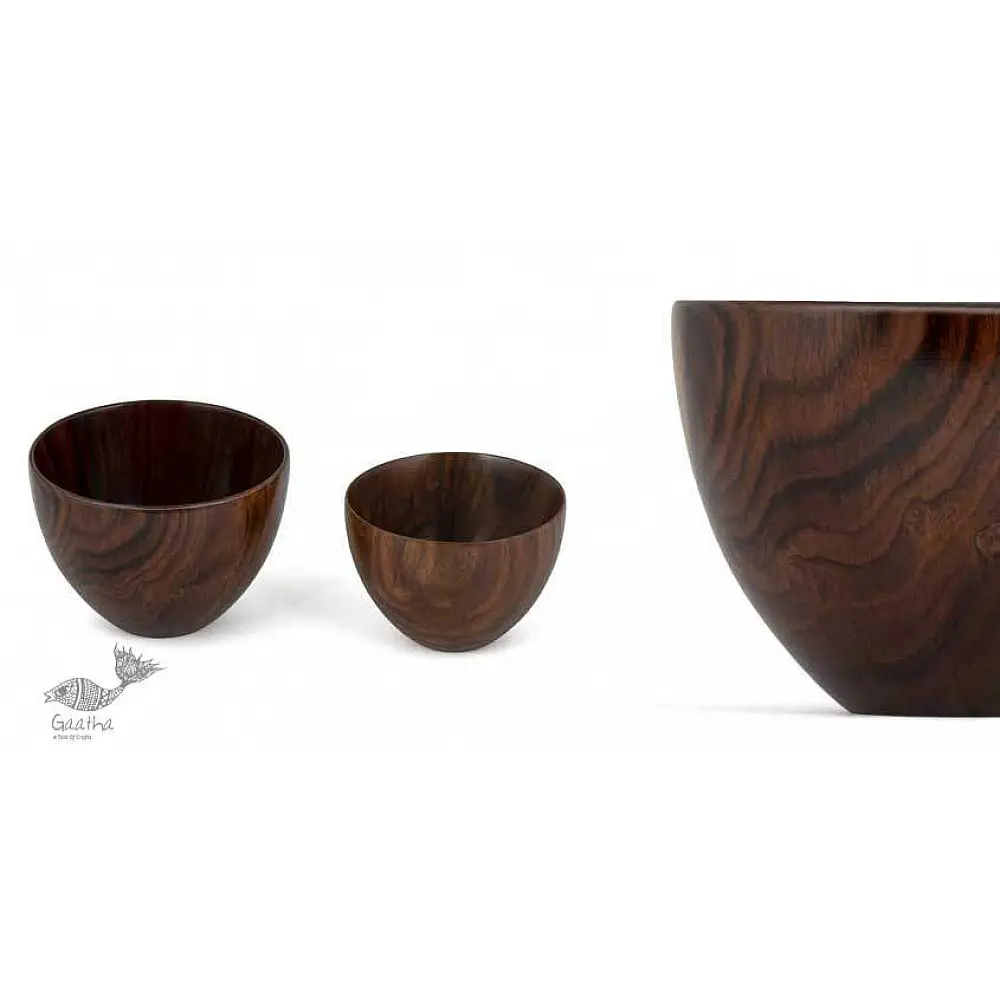 handmade wooden oval bowl in large and small sizes with natural wood finish