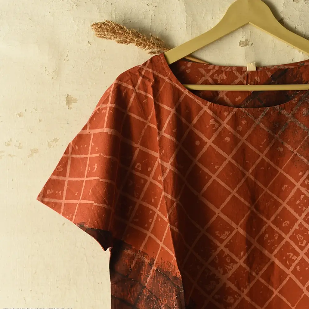madder red charcoal black ajrakh cotton top diagonal geometric grid block print hand block printed boxy fit artisanal blouse women sustainable fashion natural dyed