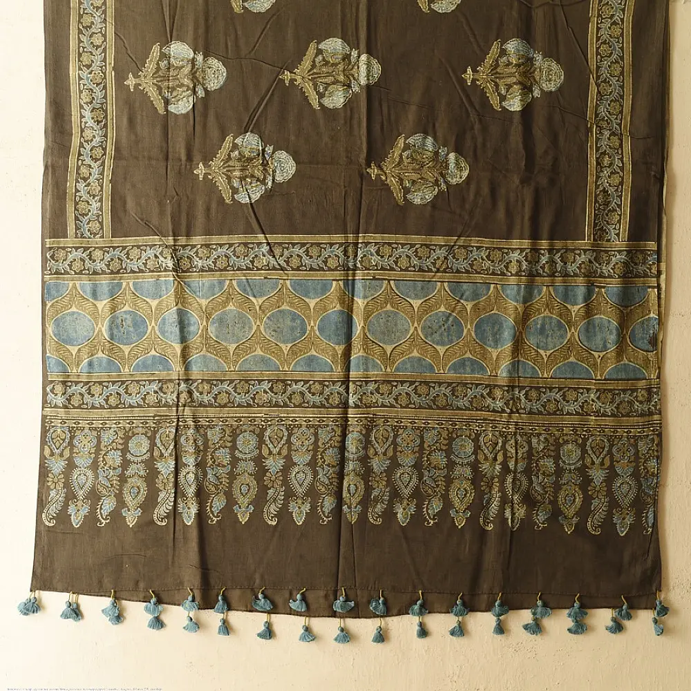 Dual-toned Ajrakh dupatta with natural dye finish