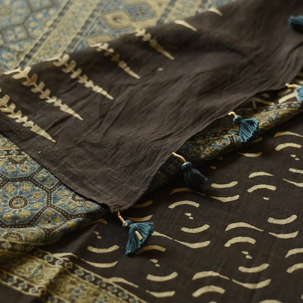 Online Ajrakh Block Print - Mul Mul Cotton Dark Brown Saree