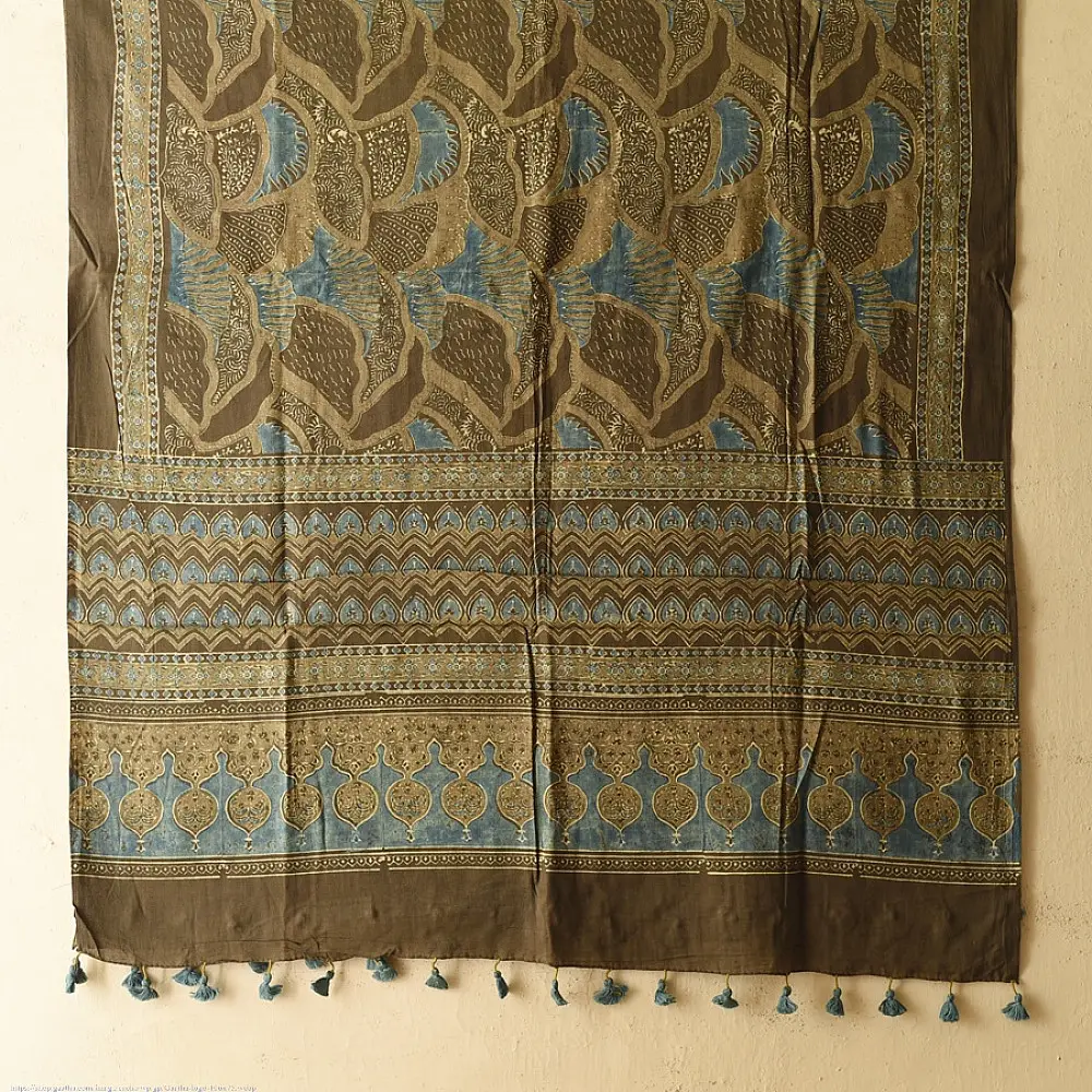 Dual-toned Ajrakh cotton dupatta with intricate detailing
