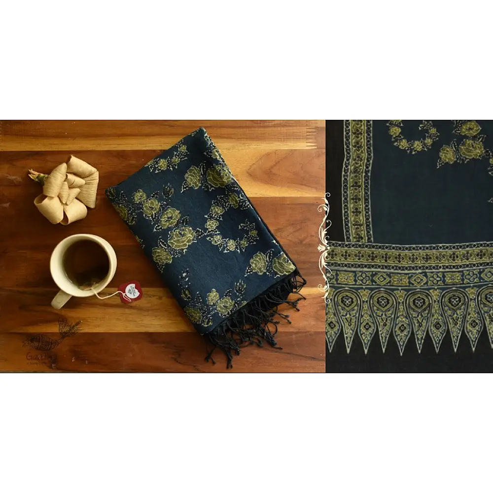 shop ajrakh printed linen stole
