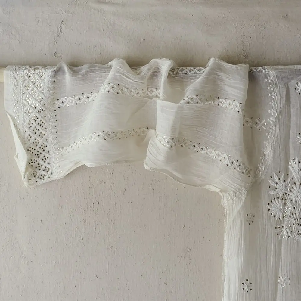 White Hand Embroidered Chikankari Kurta & Dupatta