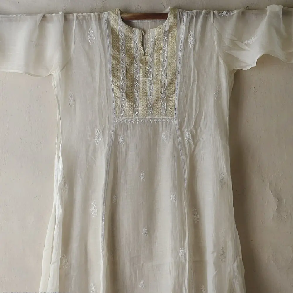 White zari Designer Chikankari Kurta