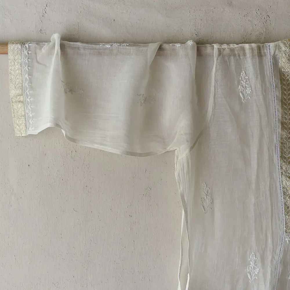 White zari Designer Chikankari Kurta