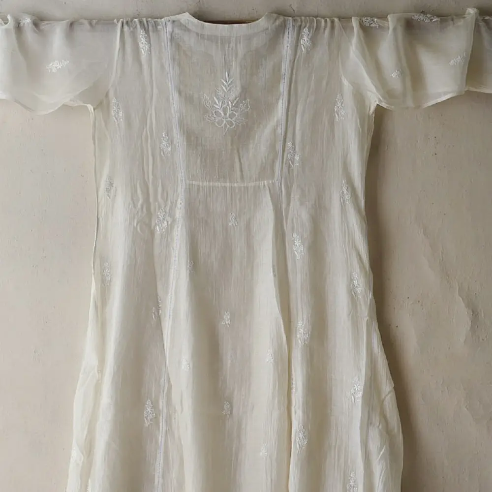 White zari Designer Chikankari Kurta