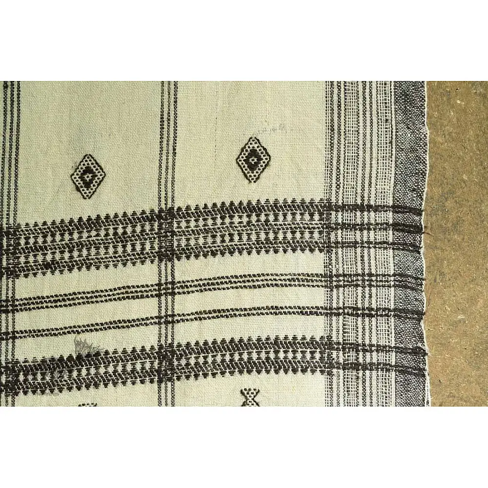 shop Kutchi Bhujodi Handspun Raw Woolen Shawl  - Cream Color