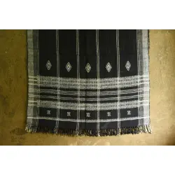 Salt Deserts of Kutch | Kutchi Bhujodi Hand spun Raw Woollen Black Shawl 