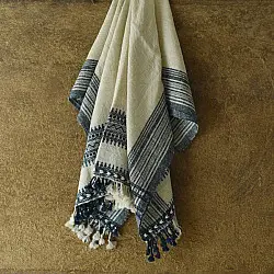 Salt Deserts of Kutch | Kutchi Bhujodi Hand-spun Raw Woollen Shawl - Off White
