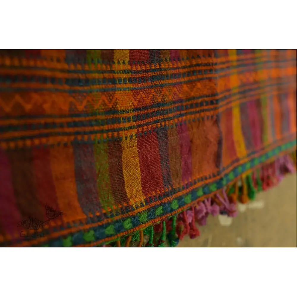 full size handwoven raw woolen unisex shawl
