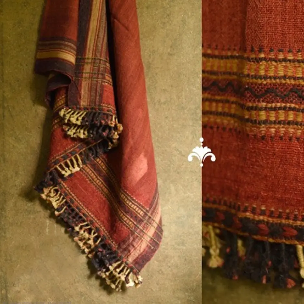 shop handwoven kutchi raw woolen unisex shawl