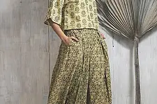 Celestia ☙ High waist pleated pants - Khakhi ☙ A12