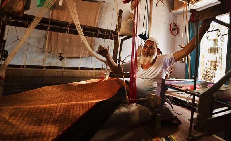 From Loom to Closet: Understanding the Journey of a Sustainable Handloom  Saree - Sanskriti Cuttack