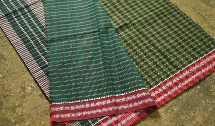 Teliya Rumaal Process 10 Famous Art and Crafts from Telangana | Gaatha