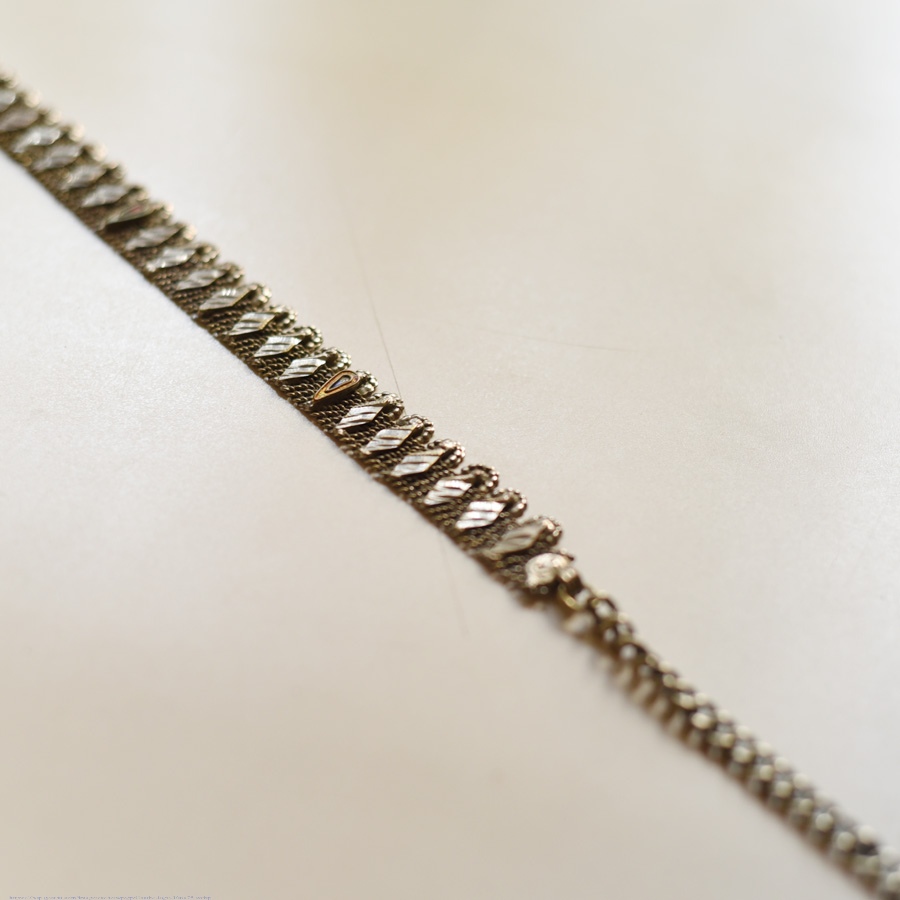 shop Handmade Vintage Jewelry - Necklace 