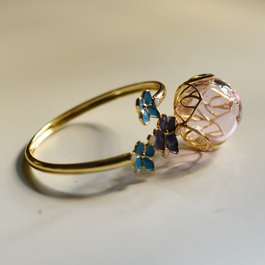 online Designer Glass Hydrangea Bracelet