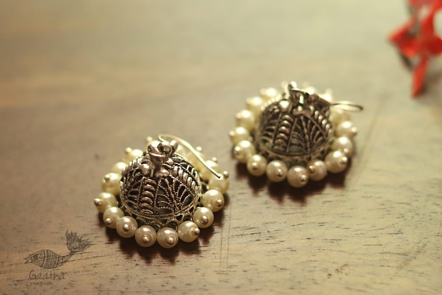 इशाना ✽ White Metal ✽ Earring 7