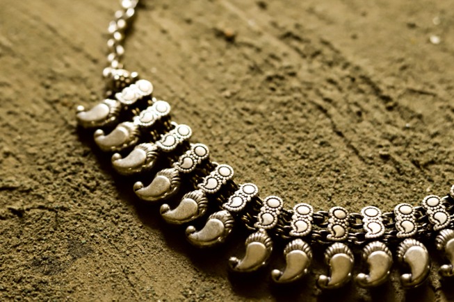 धरा ✽ Antique Finish White Metal ✽ Necklace { 41 }