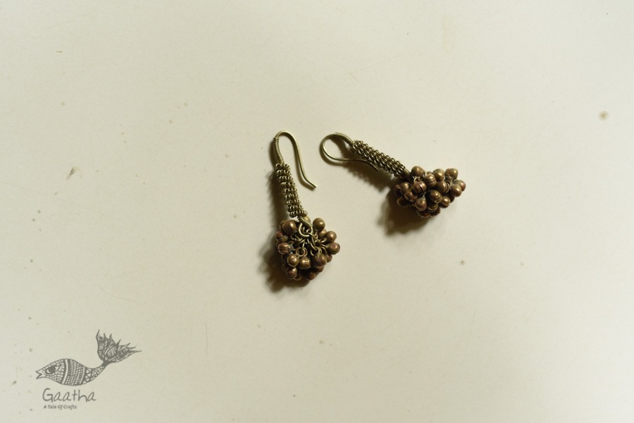 shop Vintage White Metal Earring