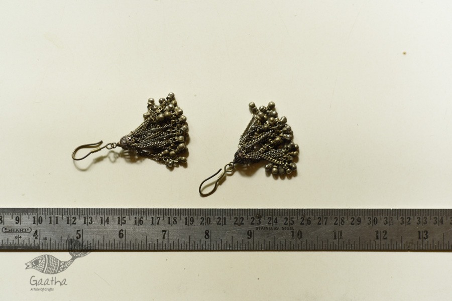 shop Vintage White Metal Earring