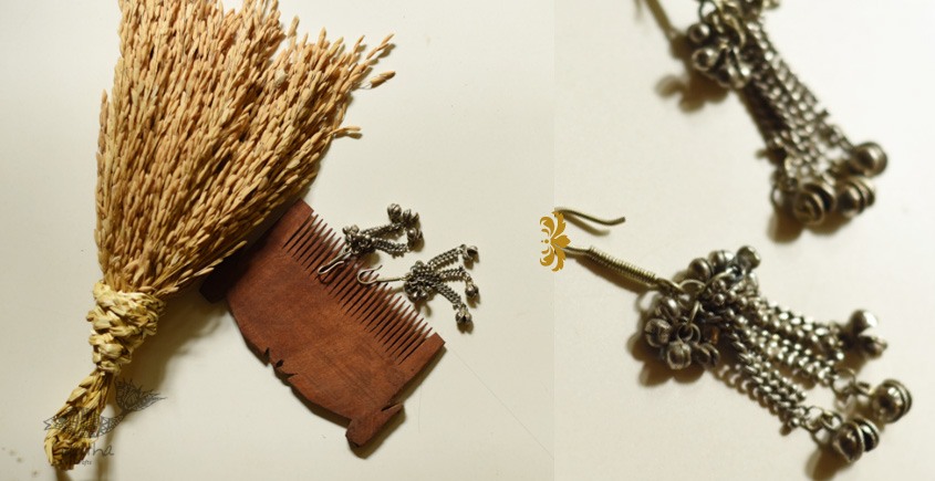 shop Vintage White Metal Earring