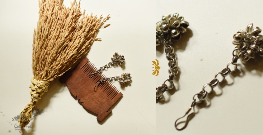shop Vintage White Metal Earring