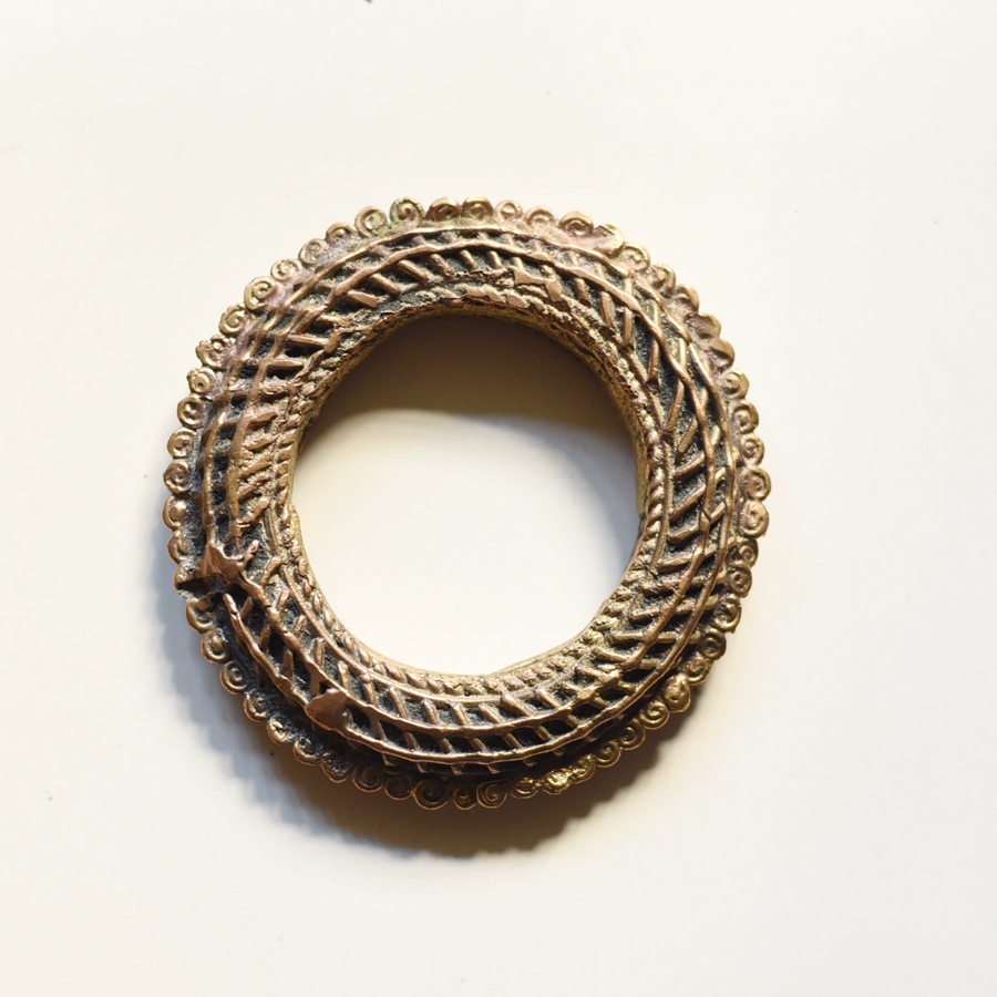 shop Vintage & Antique Look Kada