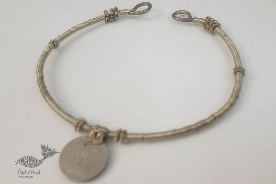 shop Tribal Coin Hansadi / Necklace