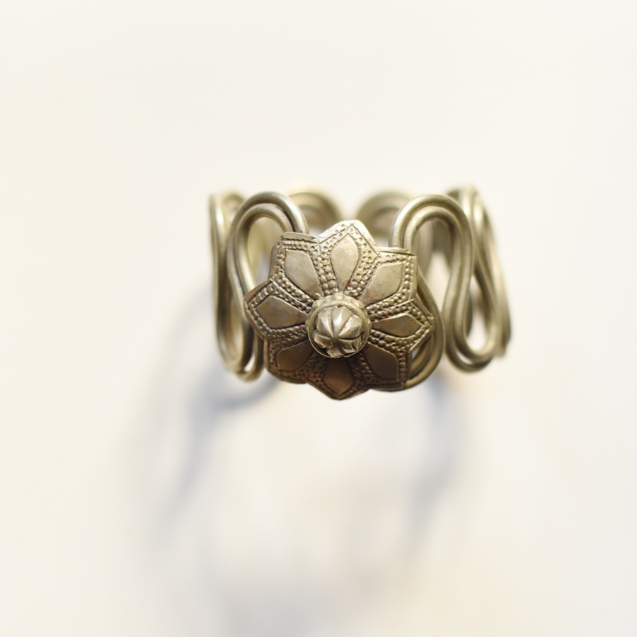 shop Vintage Handmade Bharwadi Kada