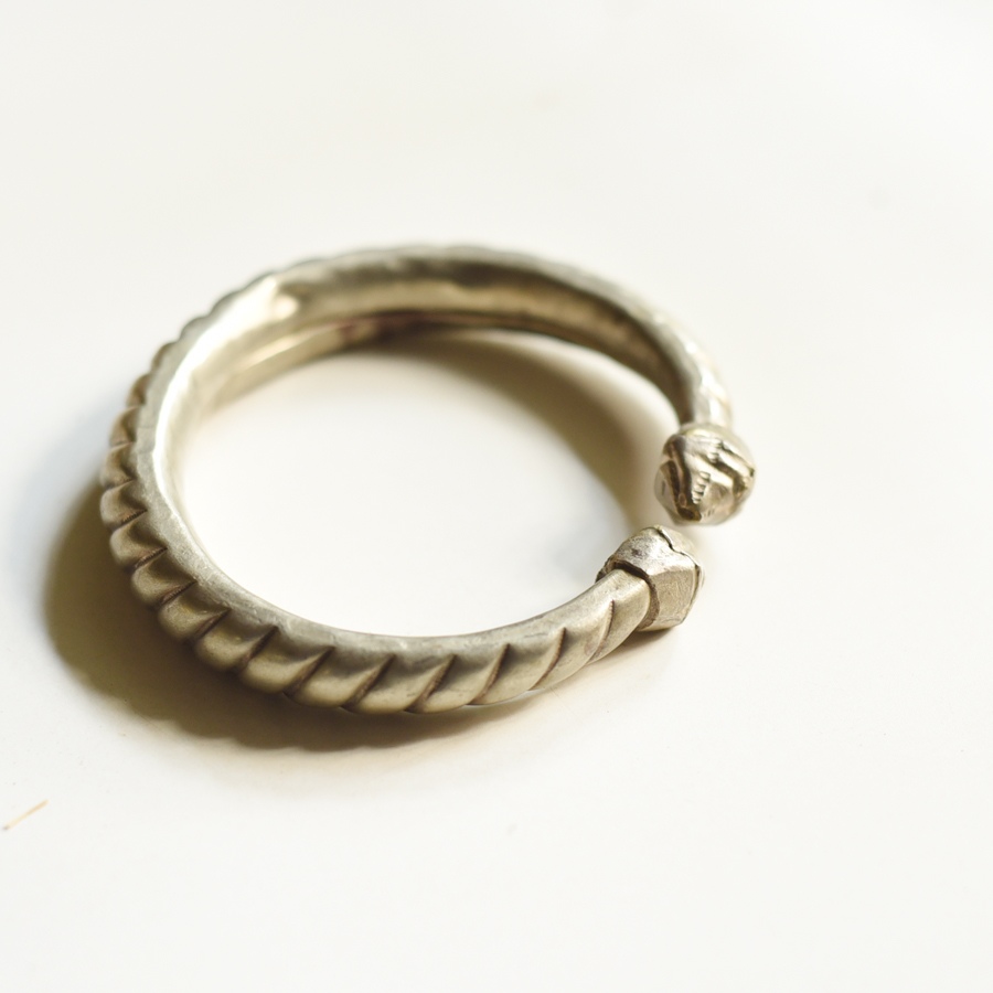 shop Vintage Trible Ankle Hollow Kada