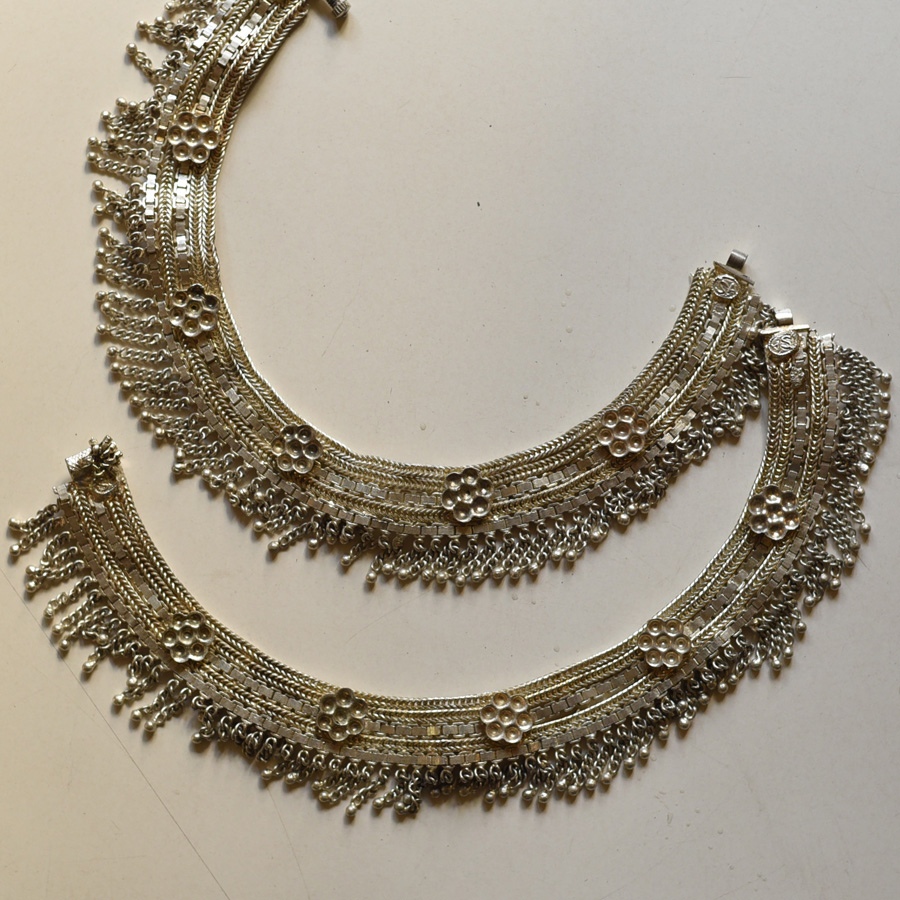 shop Banjara Broad Traditional Payal