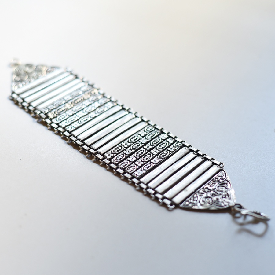 shop Vintage Handmade Antiquefinish  Bracelet