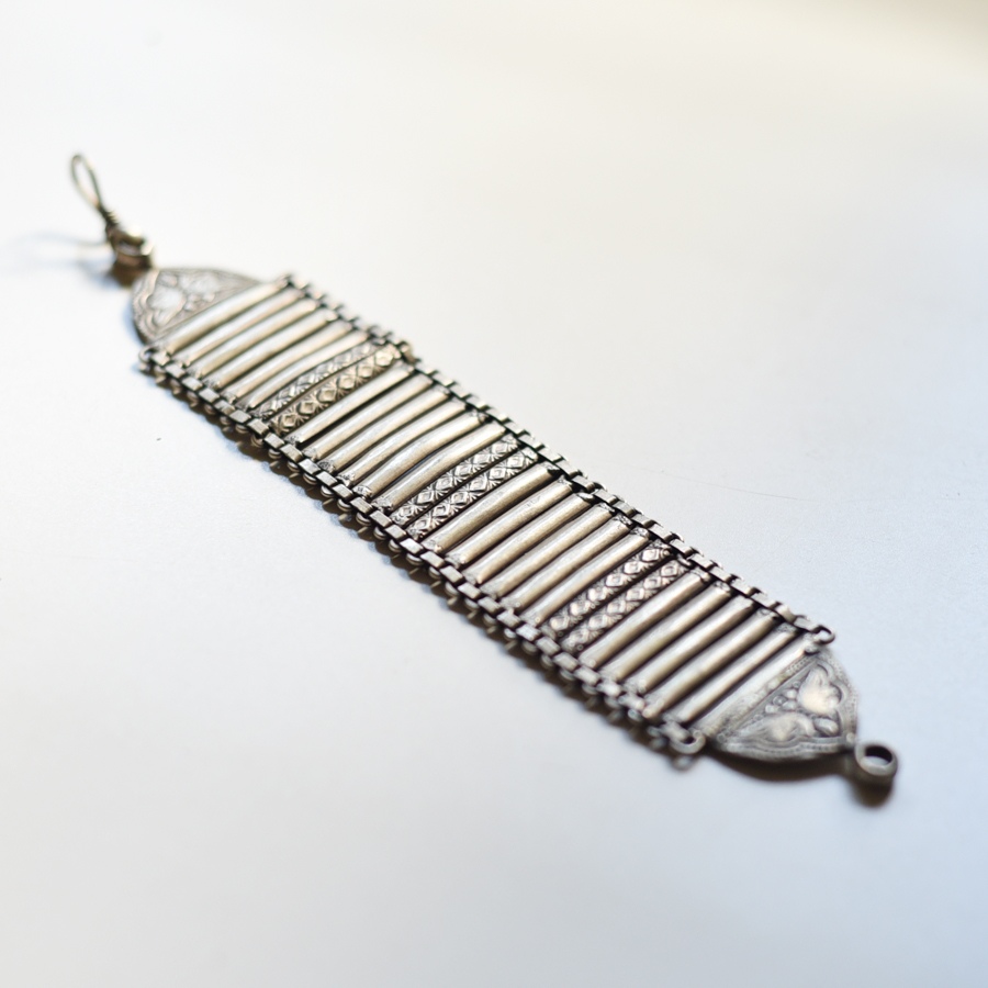 shop Vintage Handmade Antique Look Bracelet