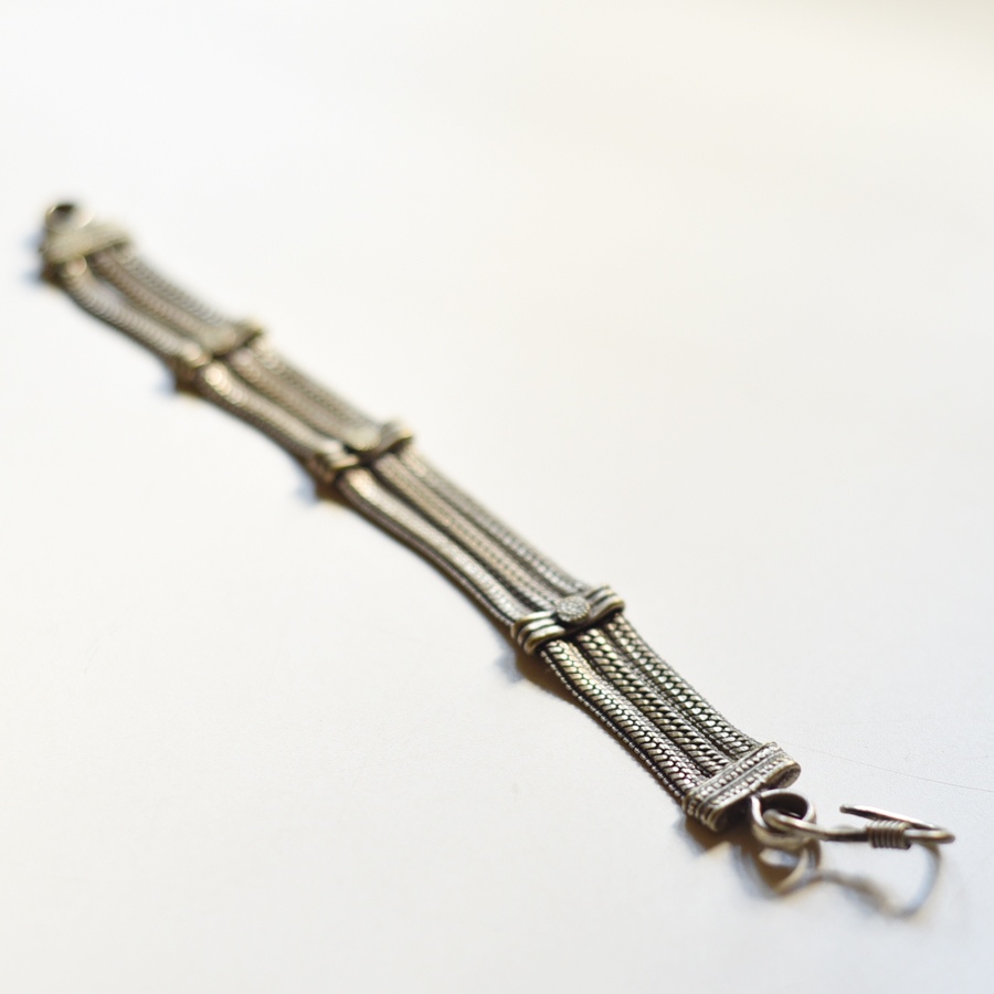 shop Vintage Handmade Bharwadi Bracelet