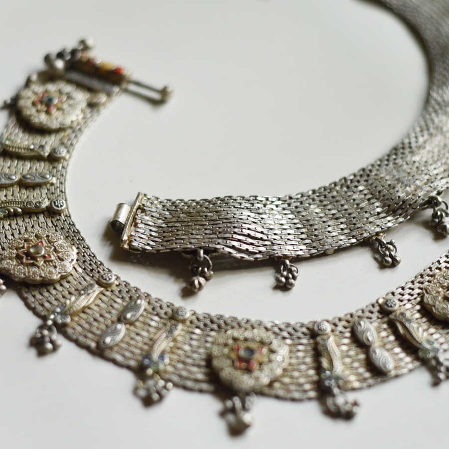 shop Antique Finish - White Metal Banjara Vintage Payal