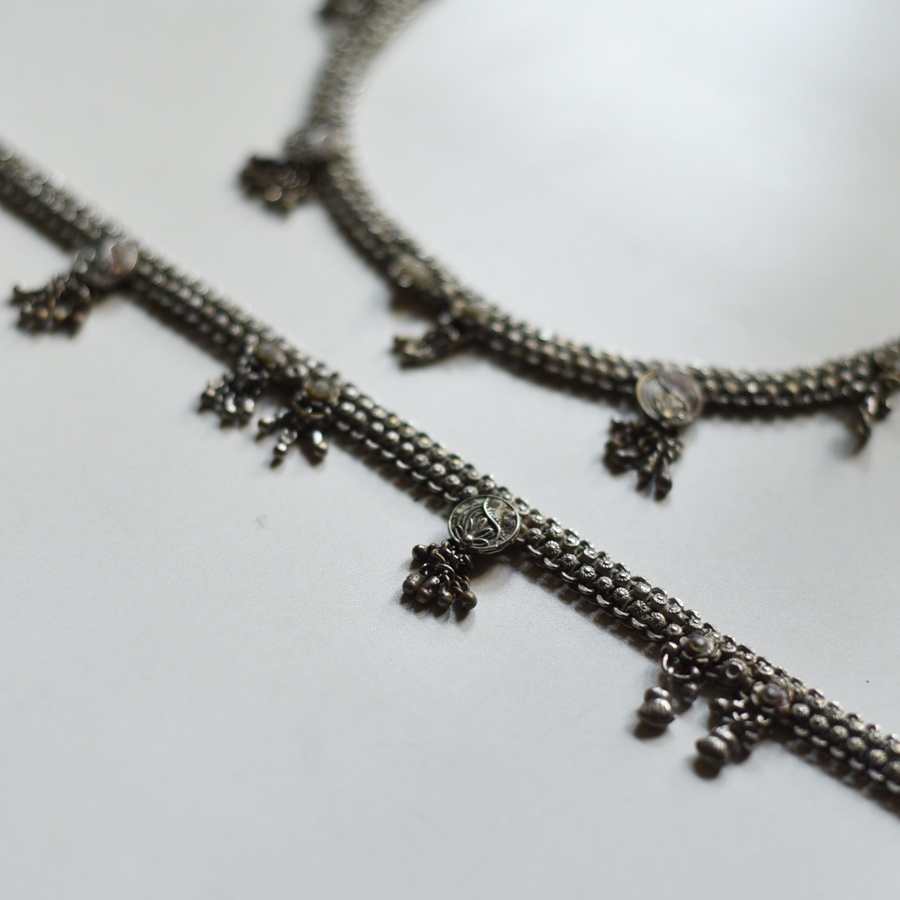 shop Antique Finish - White Metal Payal (Pair)