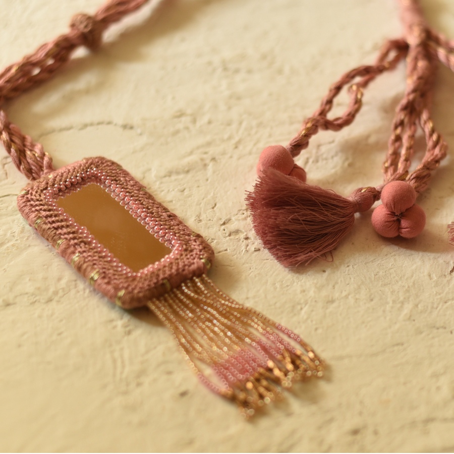Handmade bead chokar in pink colour