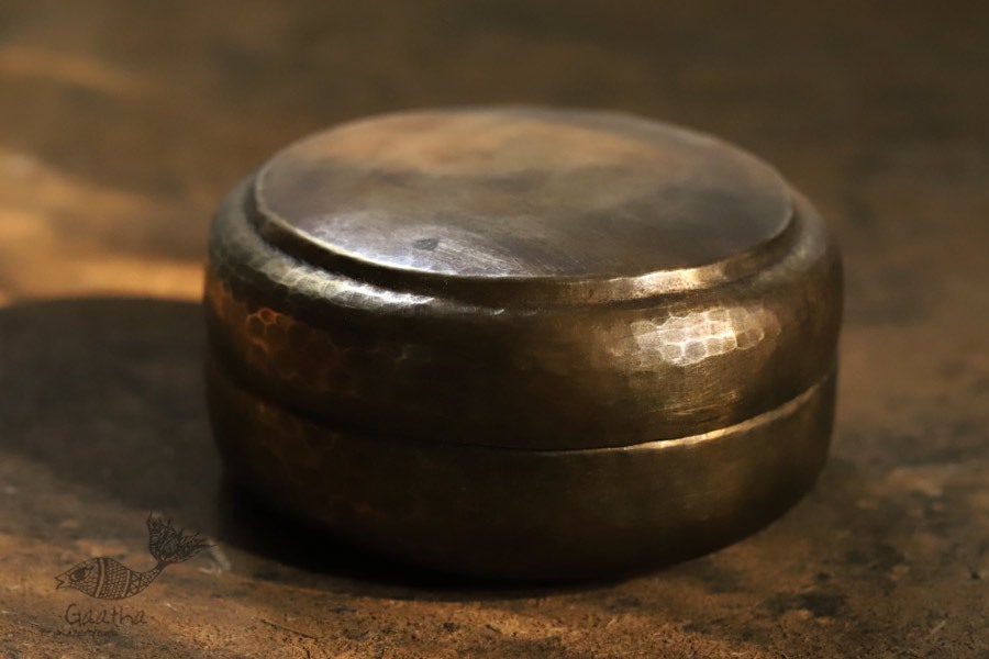 Brass Dabba ( 16cm X 9cm )