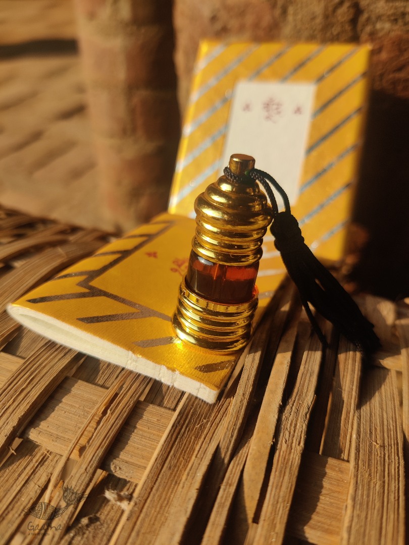 Pure organic fragrance of  Audh /Agarwood - Fragrant oil